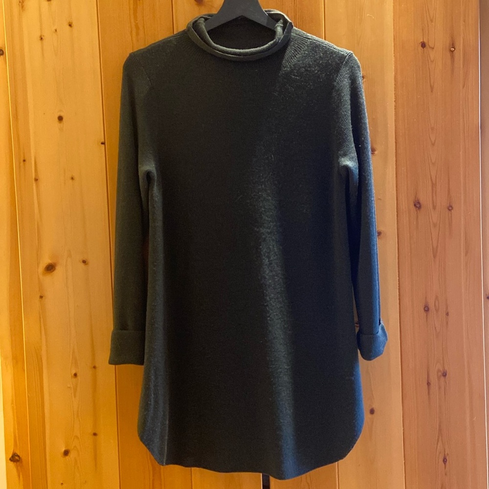 Eileen Fisher 100% extra fine merino wool mock neck sweater tunic